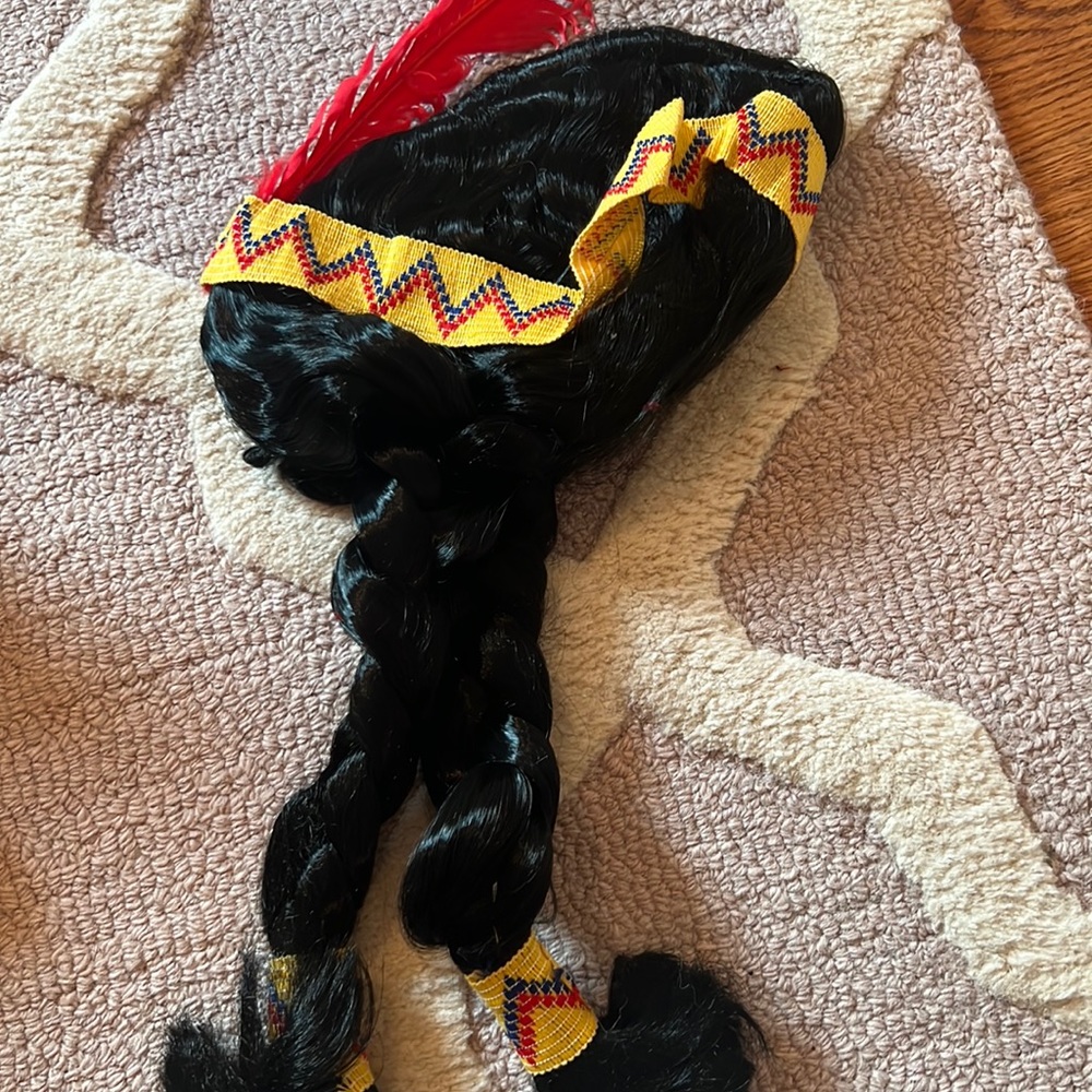 Black pocohantas Halloween wig